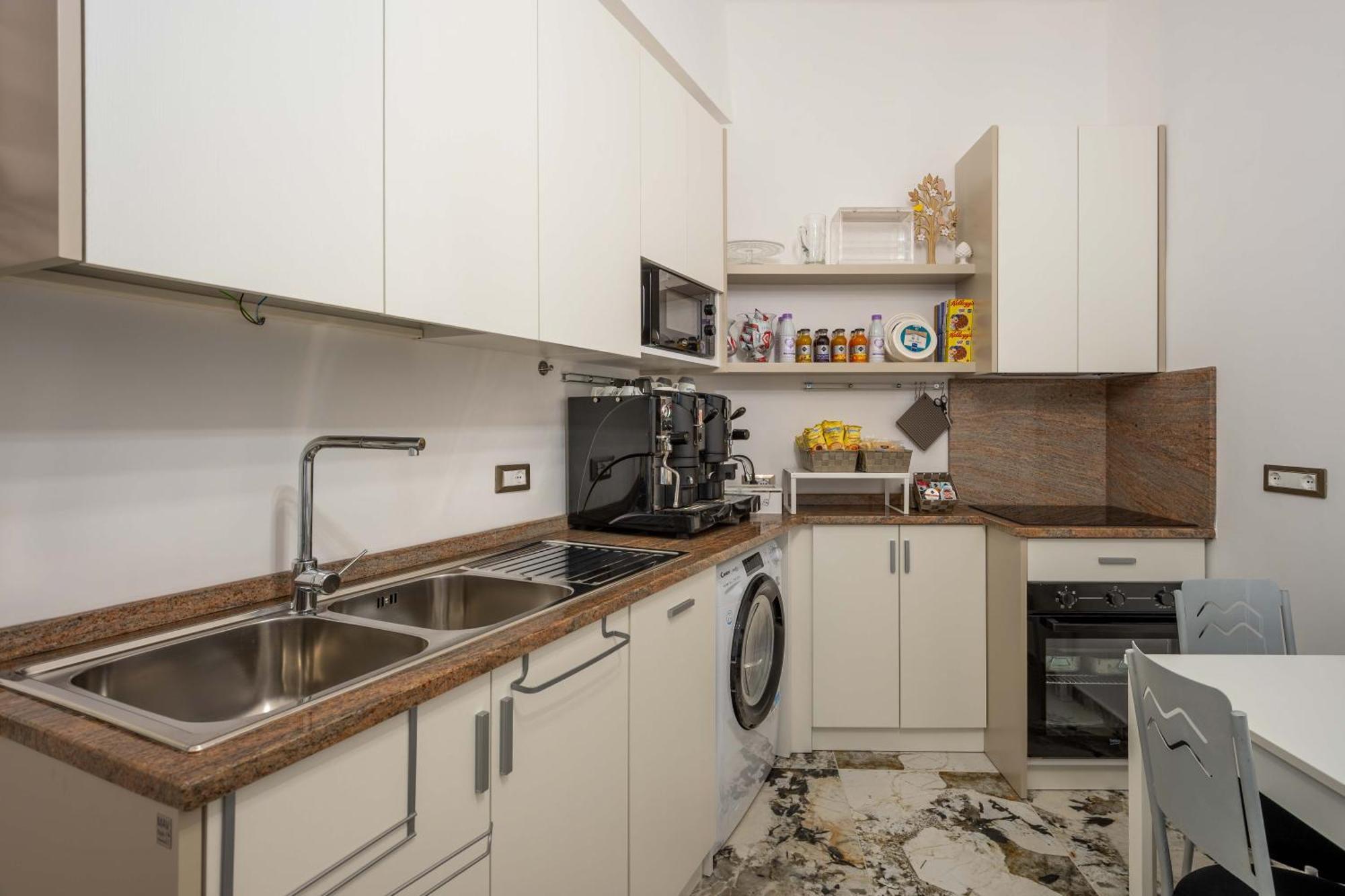 Di Fiore Bed Breakfast سيستيرنا دي لاتينا المظهر الخارجي الصورة