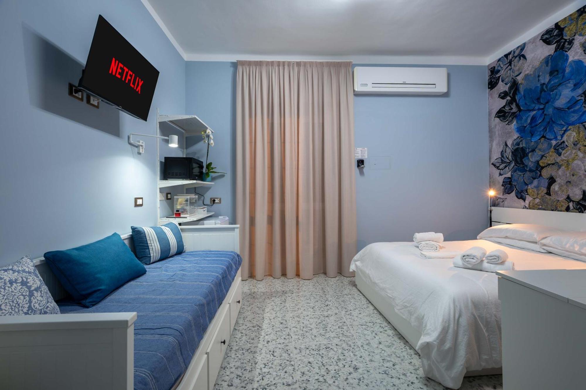 Di Fiore Bed Breakfast سيستيرنا دي لاتينا المظهر الخارجي الصورة